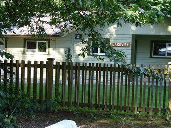 Cabins And Campground At Cultus Lake Park Hotel Chilliwack Exterior foto
